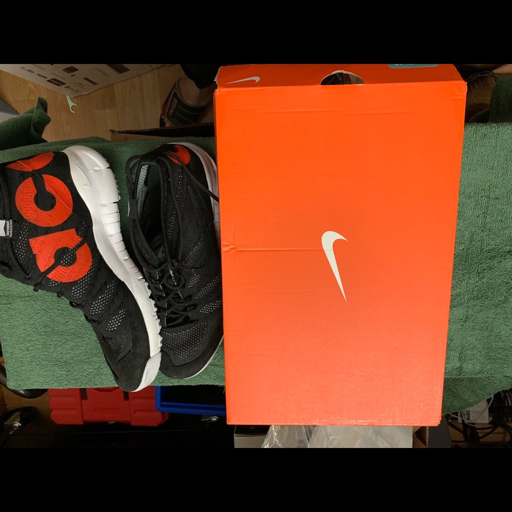 Nike flyknit ACG limited edition